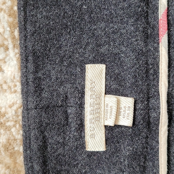 Burberry Brit Pleated Wool Pants - Picture 3 of 10